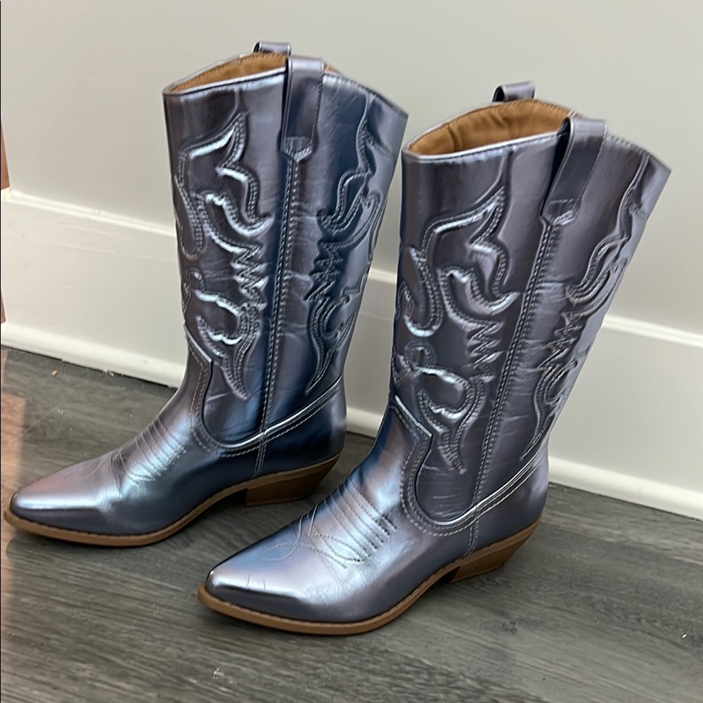 Silver Heeled Boots with Decorative Stitching